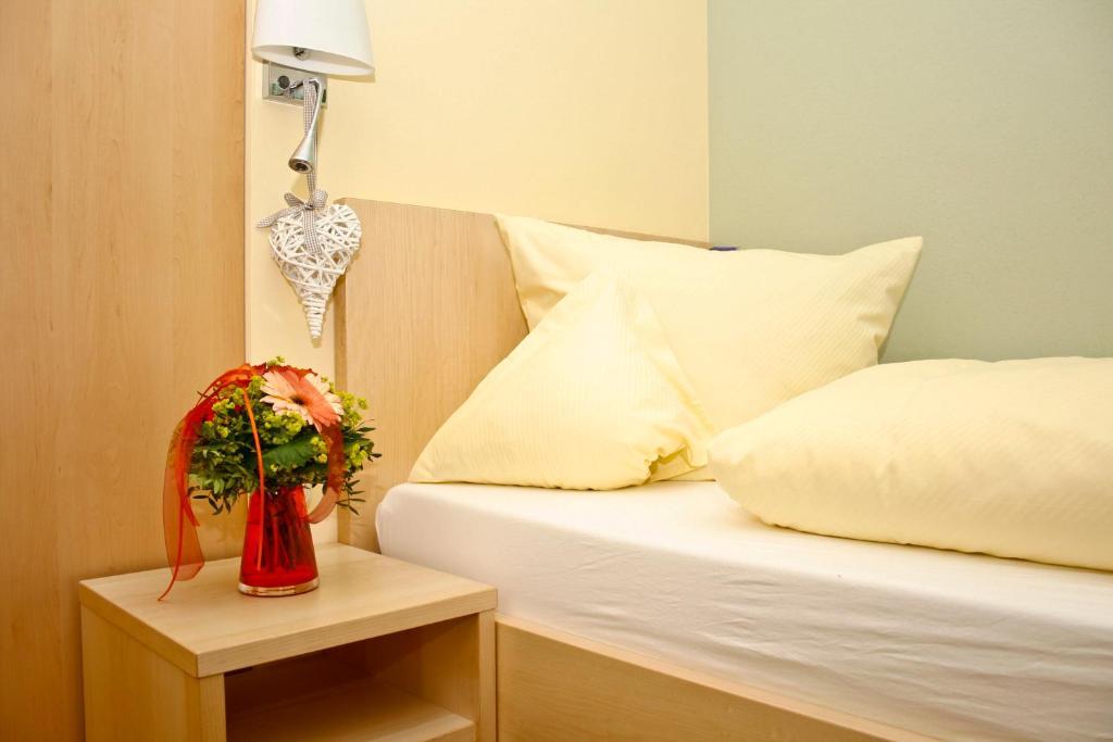 Hotel Gasthof Zur Post Bärnau الغرفة الصورة